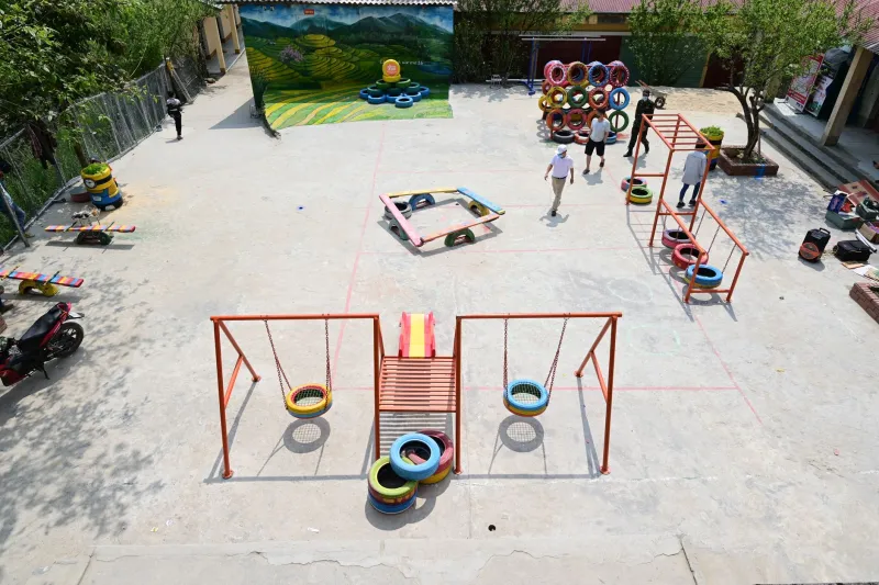 Splinters, Scraped Knees, and the Best Childhood Anyone Ever Had: What Happened When America Bubble-Wrapped the Playground