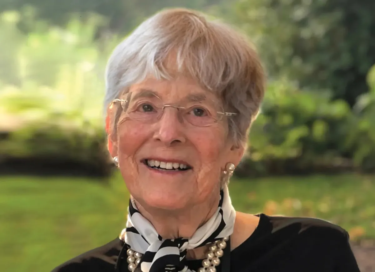 Dr. Ruth Calloway